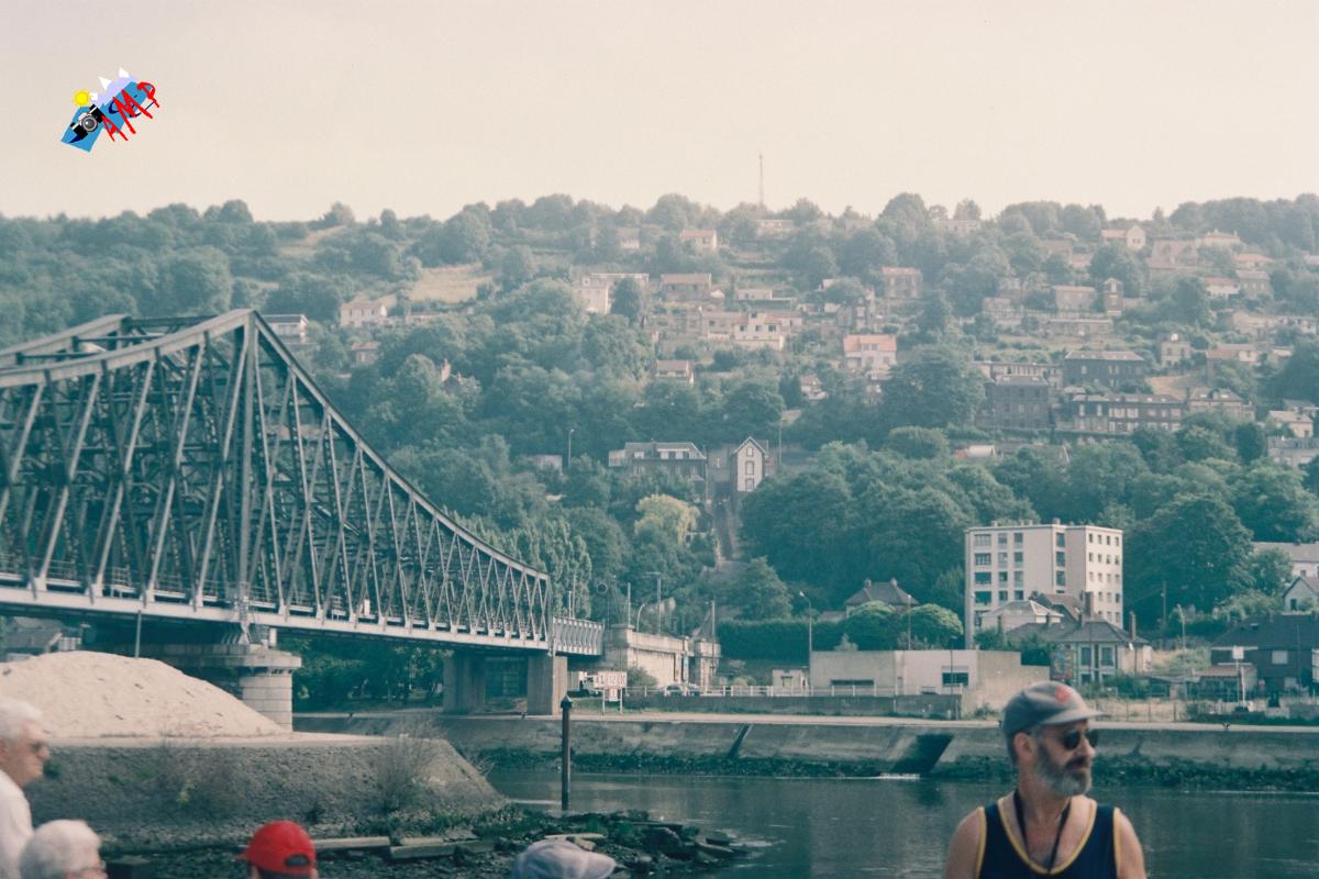 A1999-07_13A_B317_018_HG