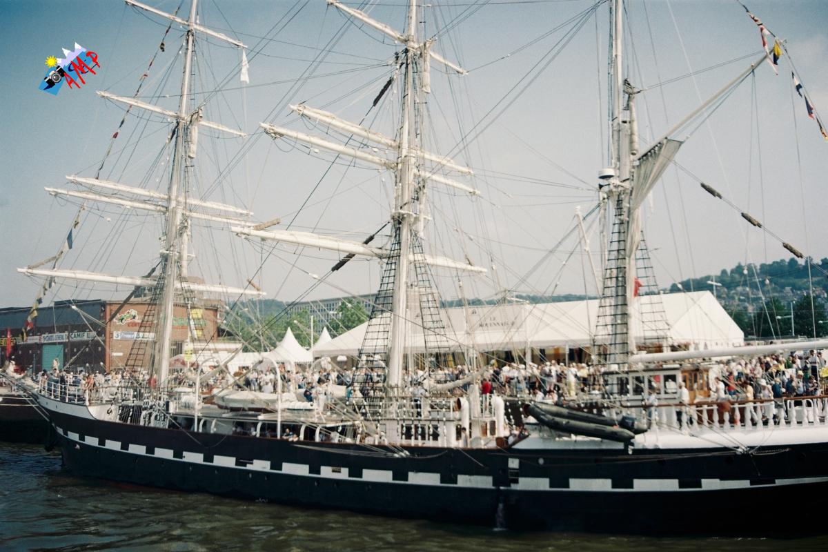 A1999-07_13A_B317_034-Belem_HG