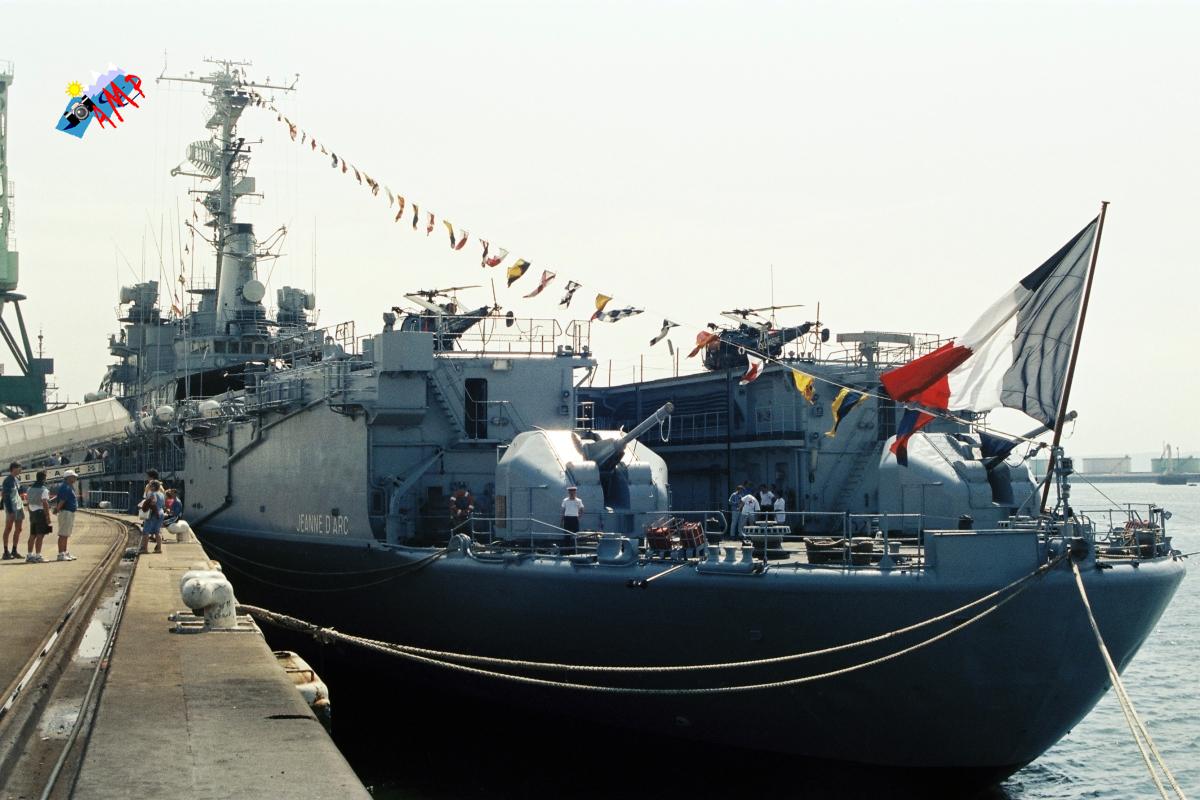A1999-07_19A_B328_019_HG