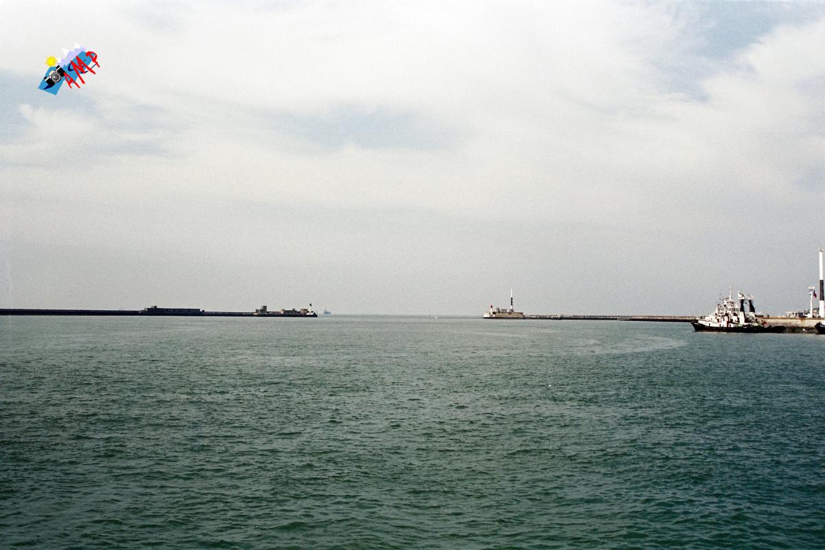 A1999-07_19A_B328_036_HG