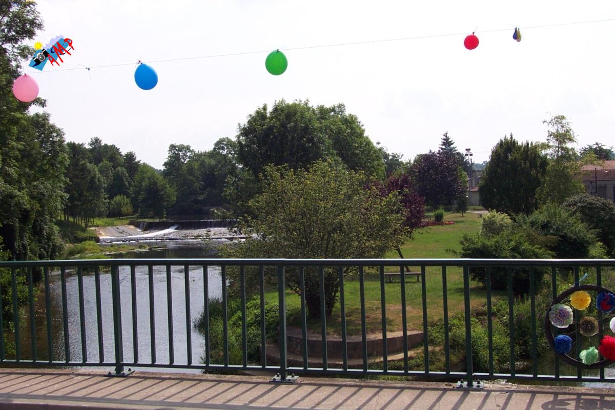N2003-07_08A_DCP_4015_HG
